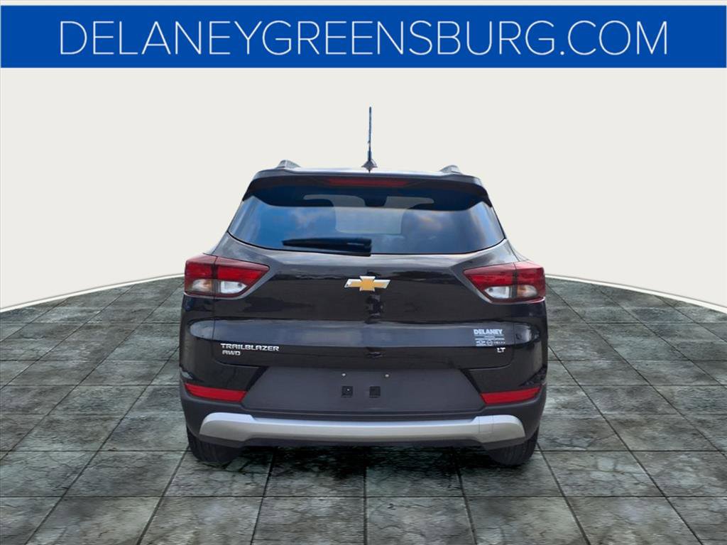 2025 Chevrolet Trailblazer LT photo 4