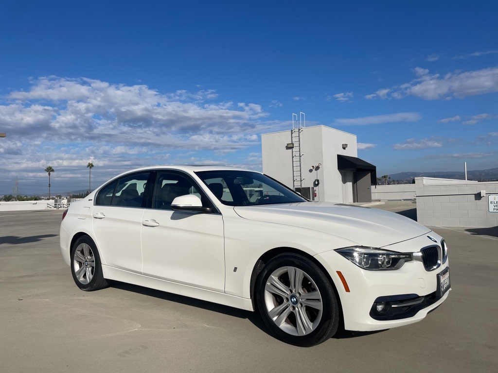2018 BMW 3 Series 330e