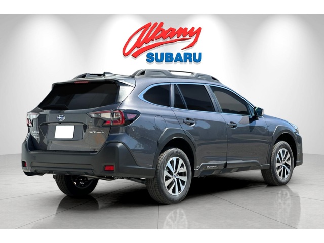 2025 Subaru Outback Premium photo 4