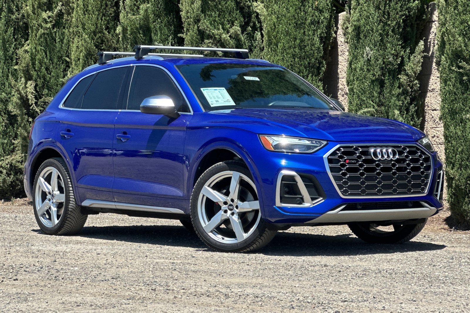2022 Audi SQ5 Premium Plus photo 2