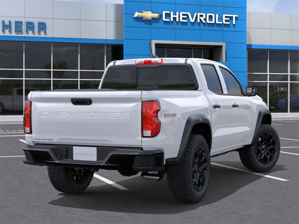 2026 Chevrolet Colorado Trail Boss photo 4