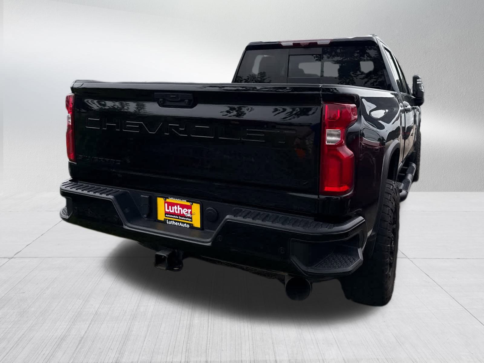 2024 Chevrolet Silverado 3500HD LTZ photo 8