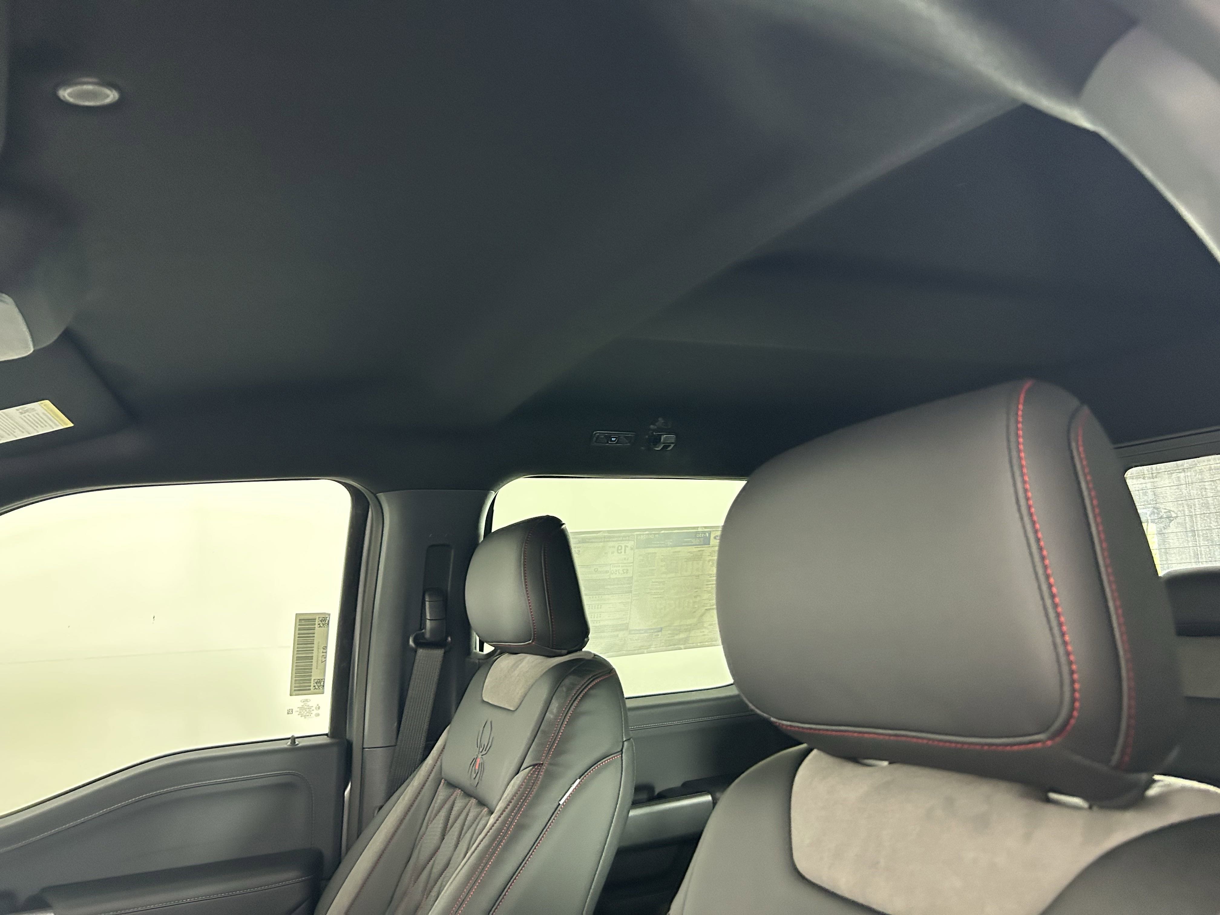 2025 Ford F-150 XLT photo 20