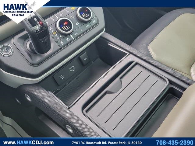 2022 LAND ROVER DEFENDER - Image 17