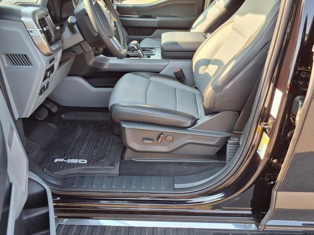 2025 Ford F-150 Lariat photo 11