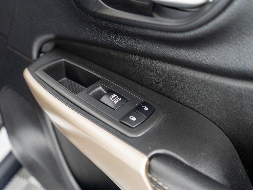2018 Jeep Cherokee Limited photo 9