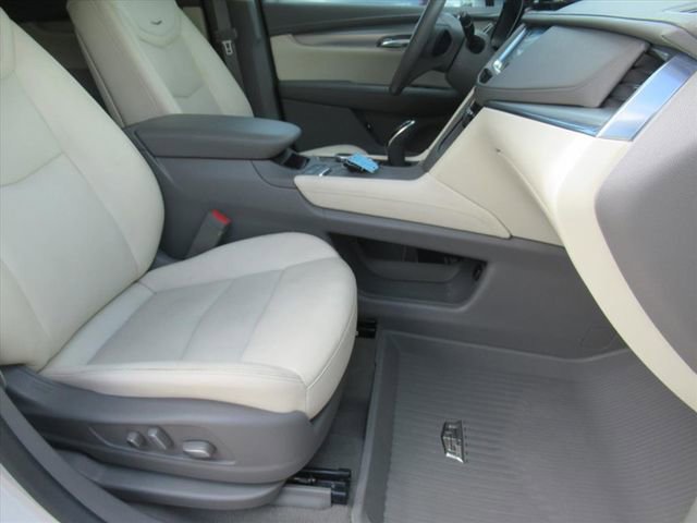 2020 Cadillac XT5 Premium Luxury photo 8