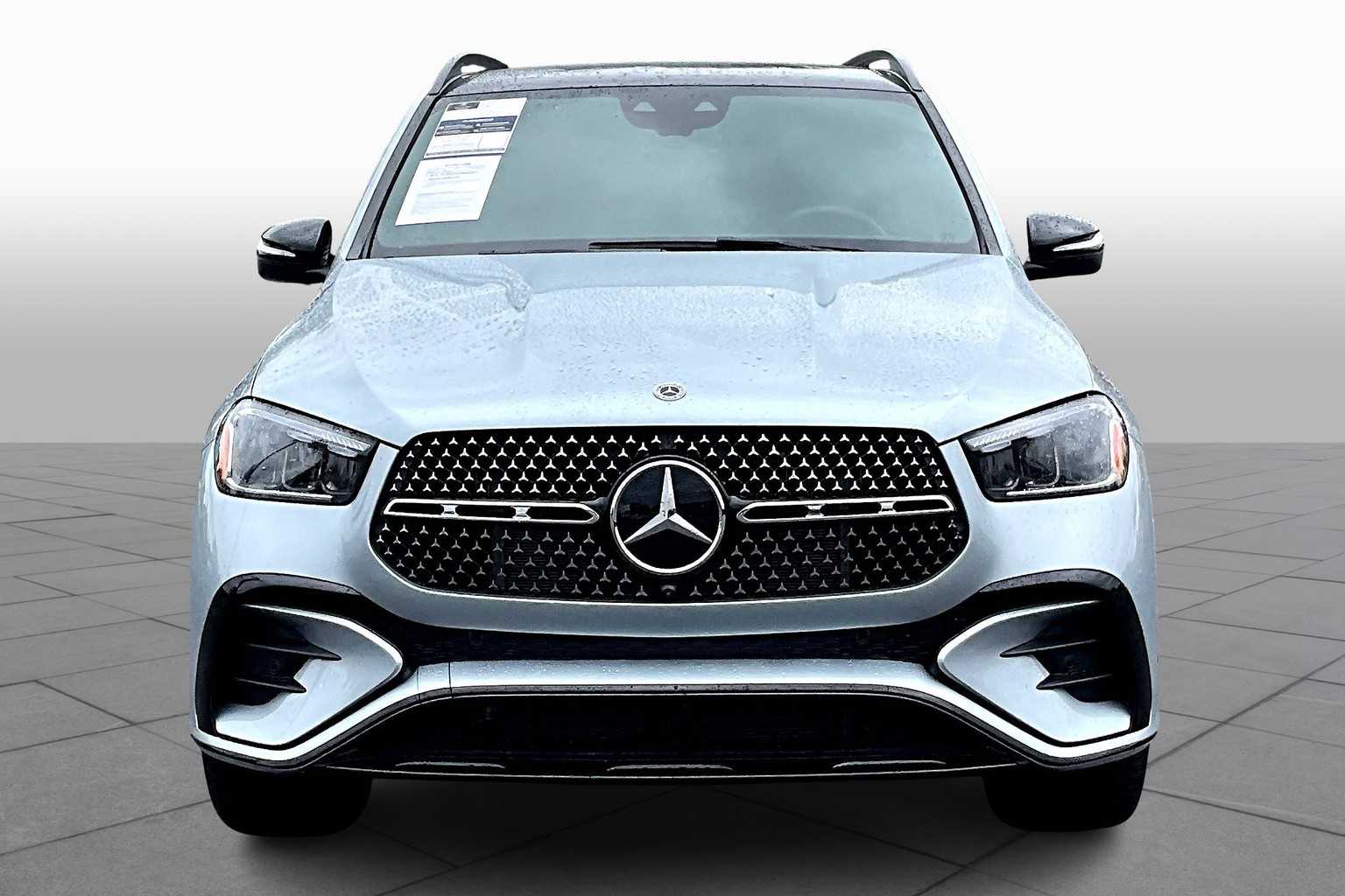 2025 Mercedes Benz GLE 450e 4MATIC photo 3