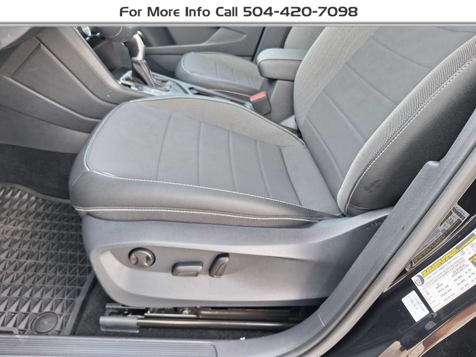 2024 Volkswagen Taos SE photo 25