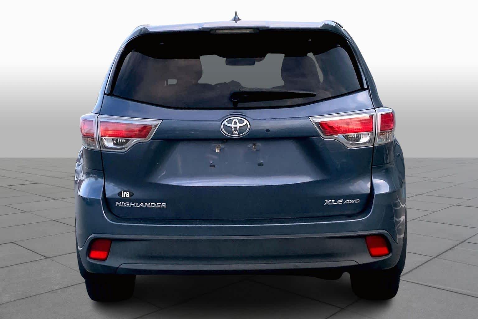 2014 Toyota Highlander XLE photo 4