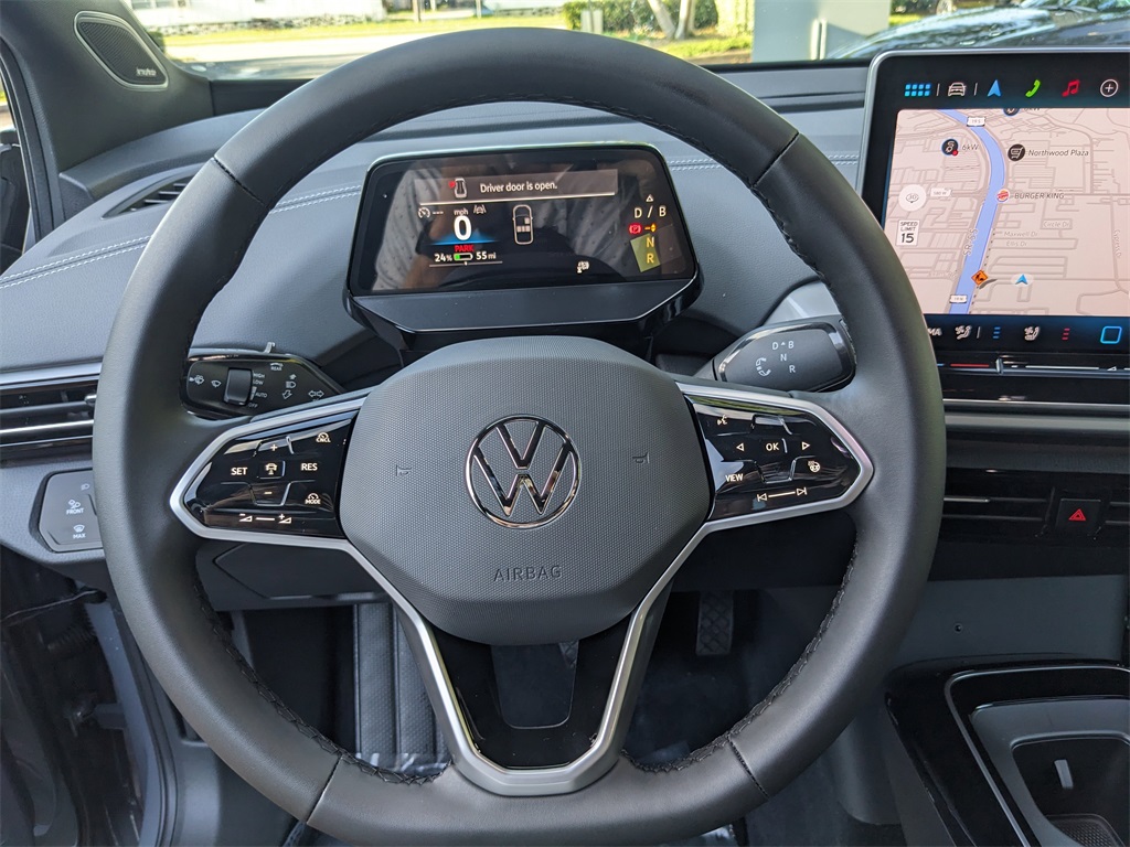 2025 Volkswagen ID.4 Pro Plus photo 23