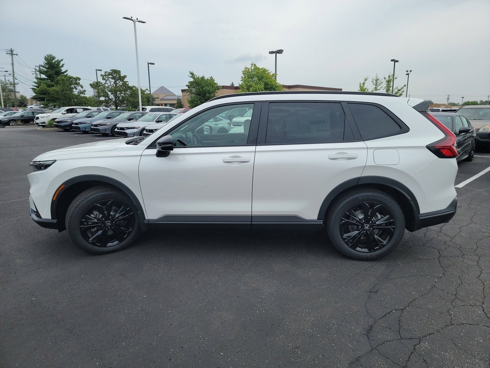 2026 Honda CR-V Hybrid Sport Touring photo 10