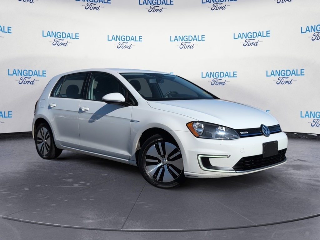 Used 2016 Volkswagen e-Golf e-Golf SE with VIN WVWKP7AU8GW907231 for sale in Valdosta, GA