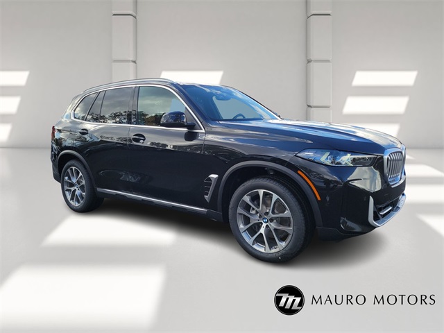 2026 BMW X5 40i's photo