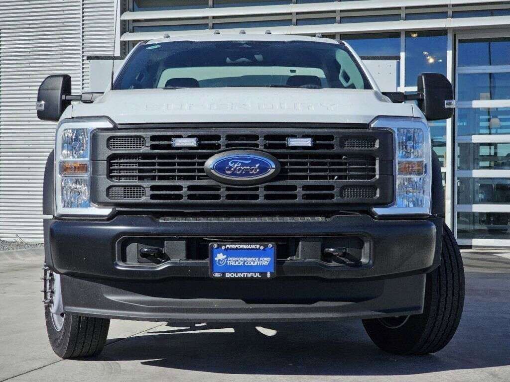 2024 Ford F-550 XL photo 6