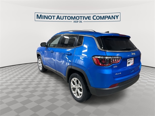 2024 Jeep Compass Latitude photo 4