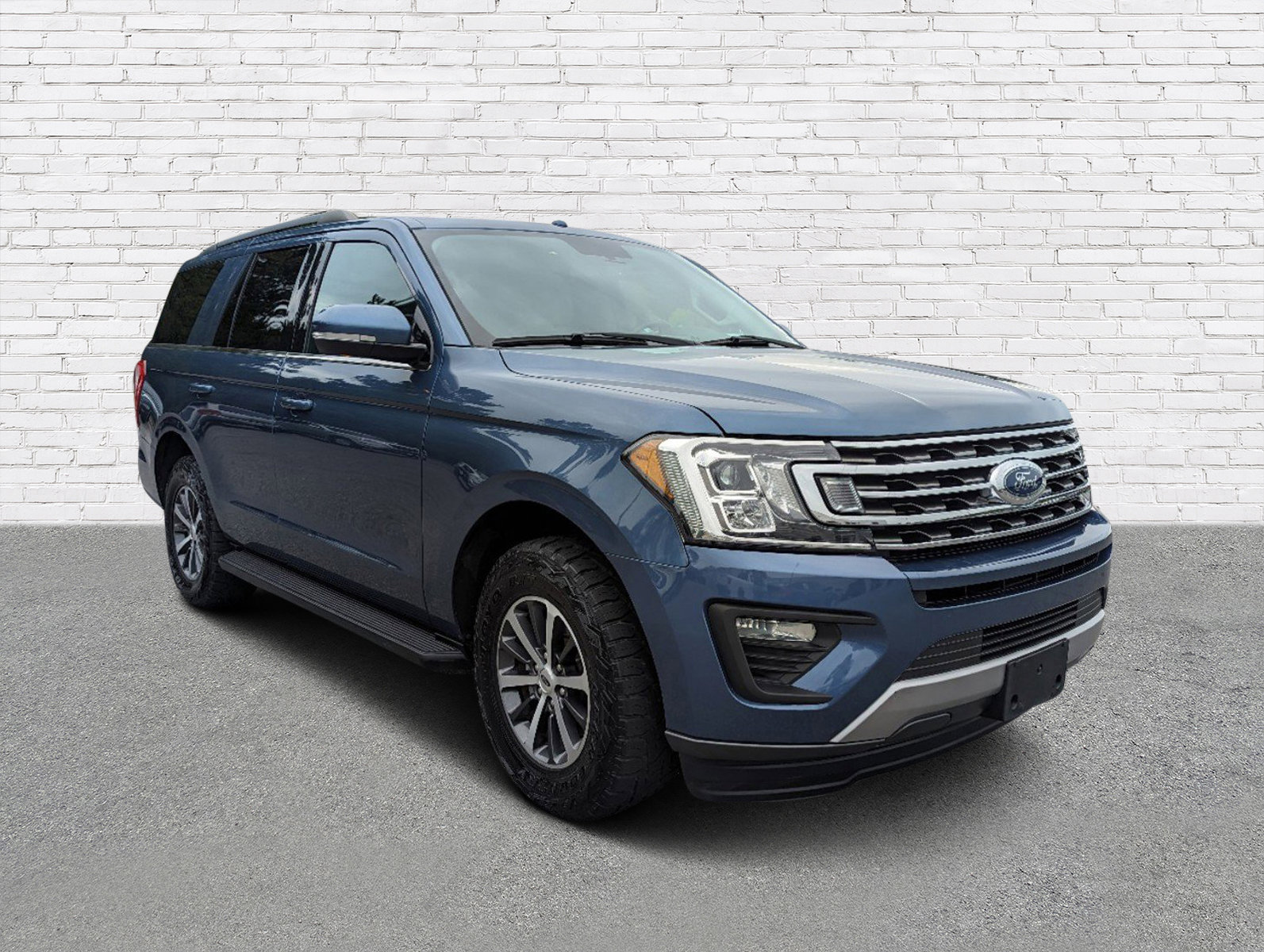 2018 Ford Expedition XLT's photo