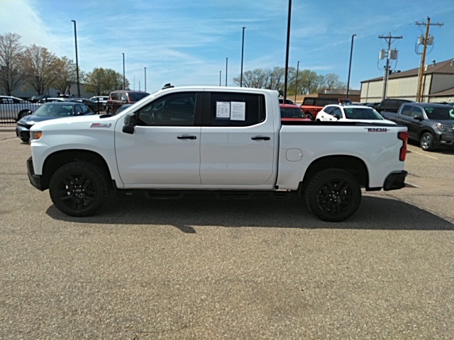 2021 Chevrolet Silverado 1500 Custom Trail Boss photo 2