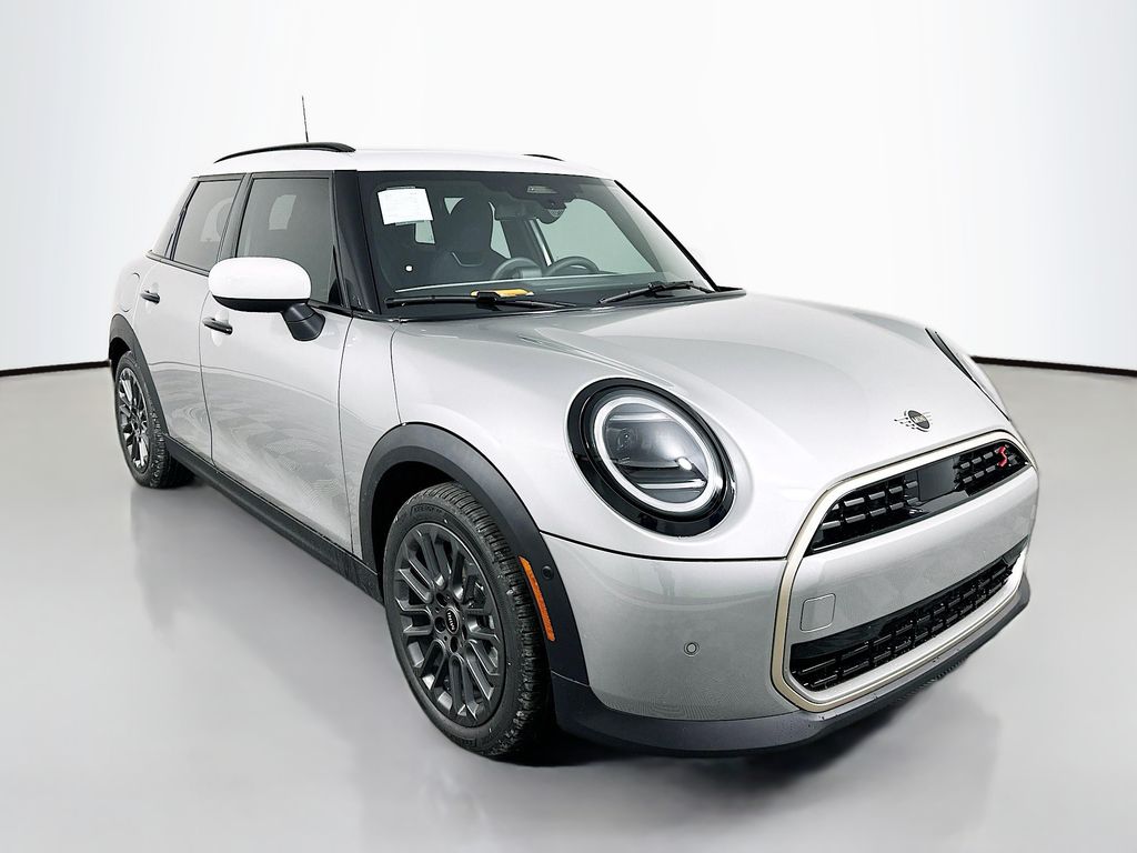 2026 Mini Cooper 4 Door Hardtop Signature photo 3