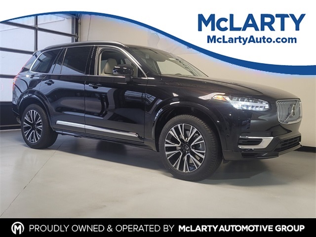 2025 Volvo XC90 Plus's photo