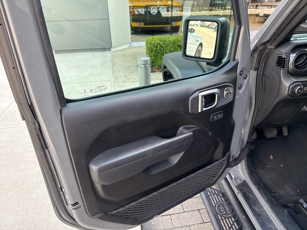 2022 Jeep Wrangler Unlimited Sport Altitude photo 13