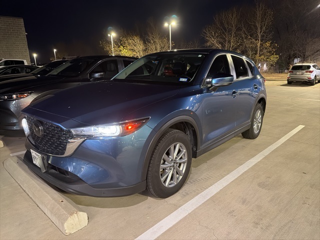 2022 Mazda CX-5 S Preferred package