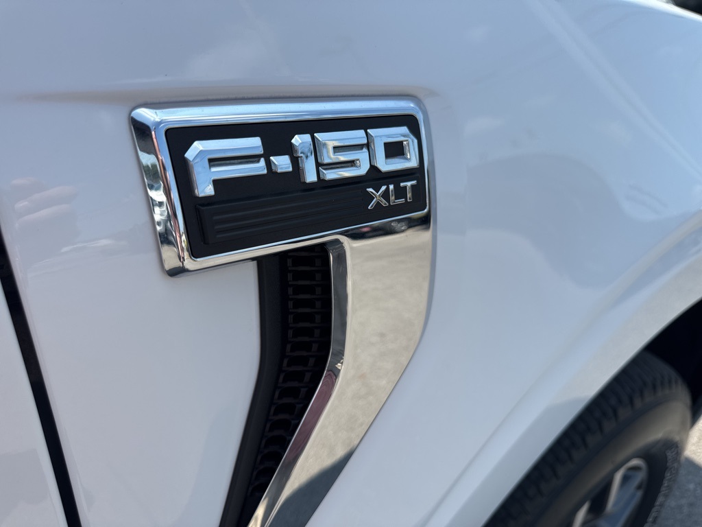 2021 Ford F-150 XLT photo 16