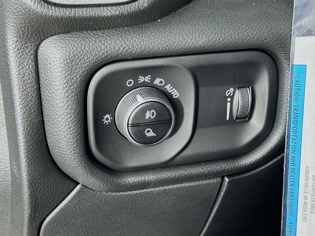 2025 Ram 5500 Tradesman photo 9