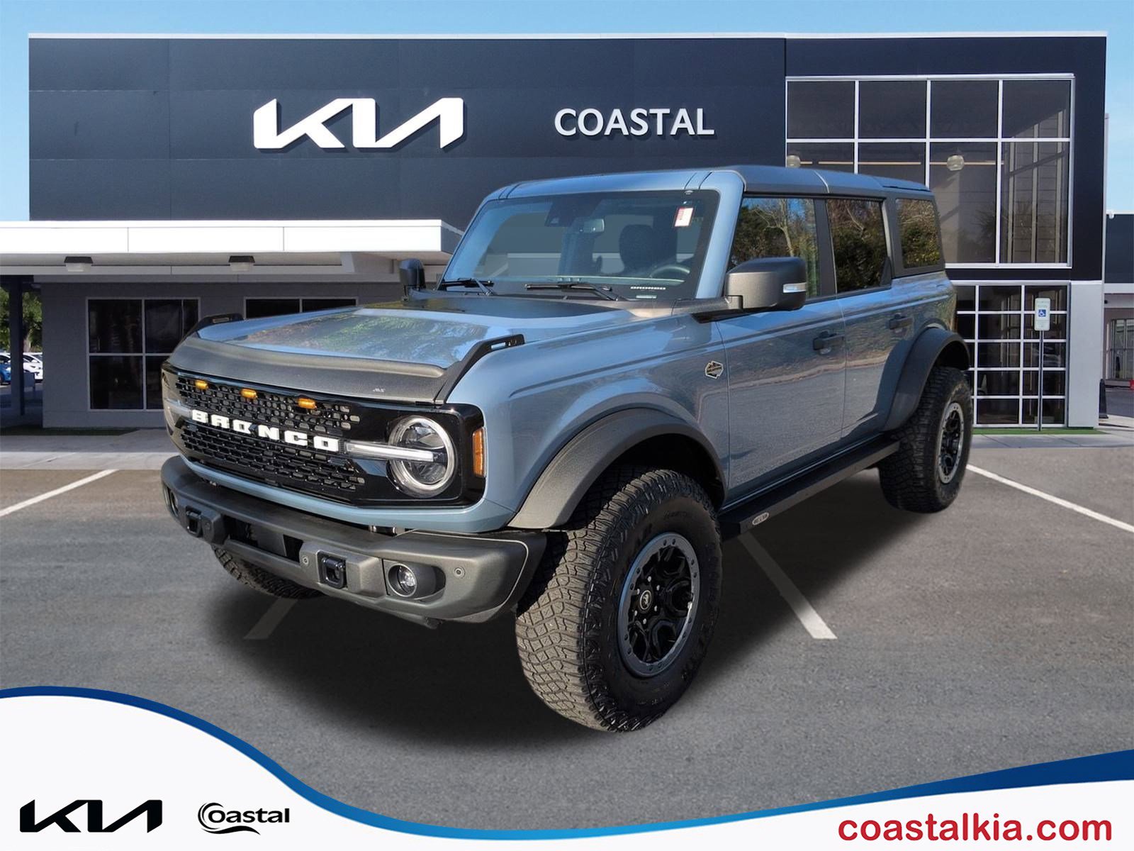 2023 Ford Bronco 4-Door Wildtrak's photo