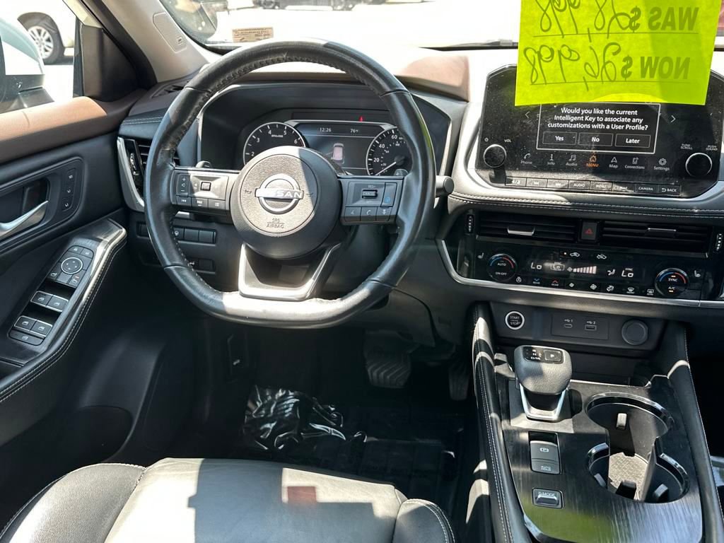 2023 Nissan Rogue SL photo 12
