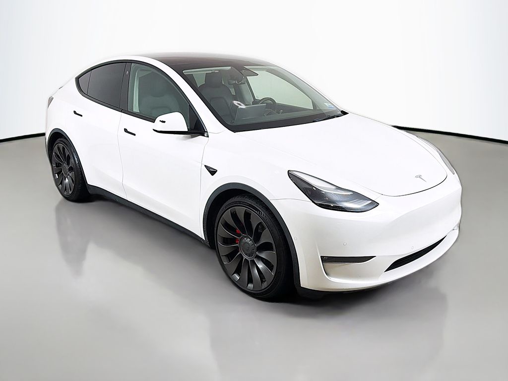 Used 2022 Tesla Model Y Performance with VIN 7SAYGDEF7NF379657 for sale in Columbus, OH