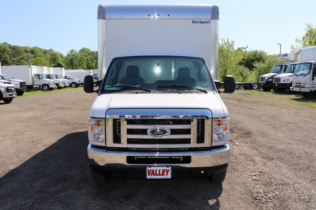 2026 Ford E-350 Base photo 9