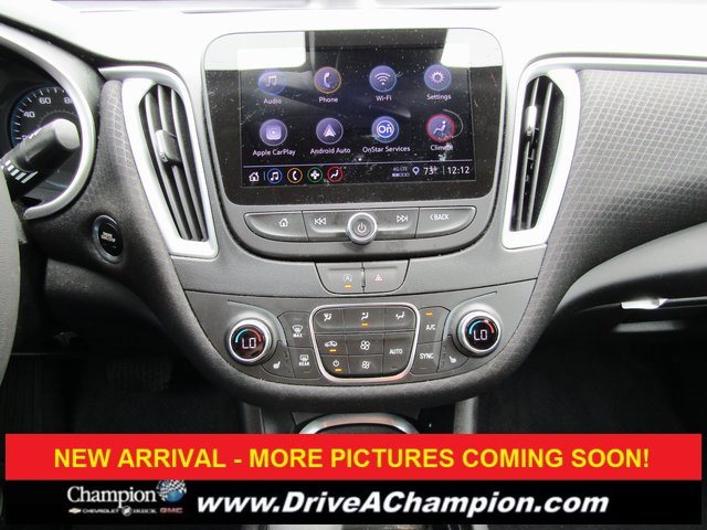 2023 Chevrolet Malibu 1LT photo 14