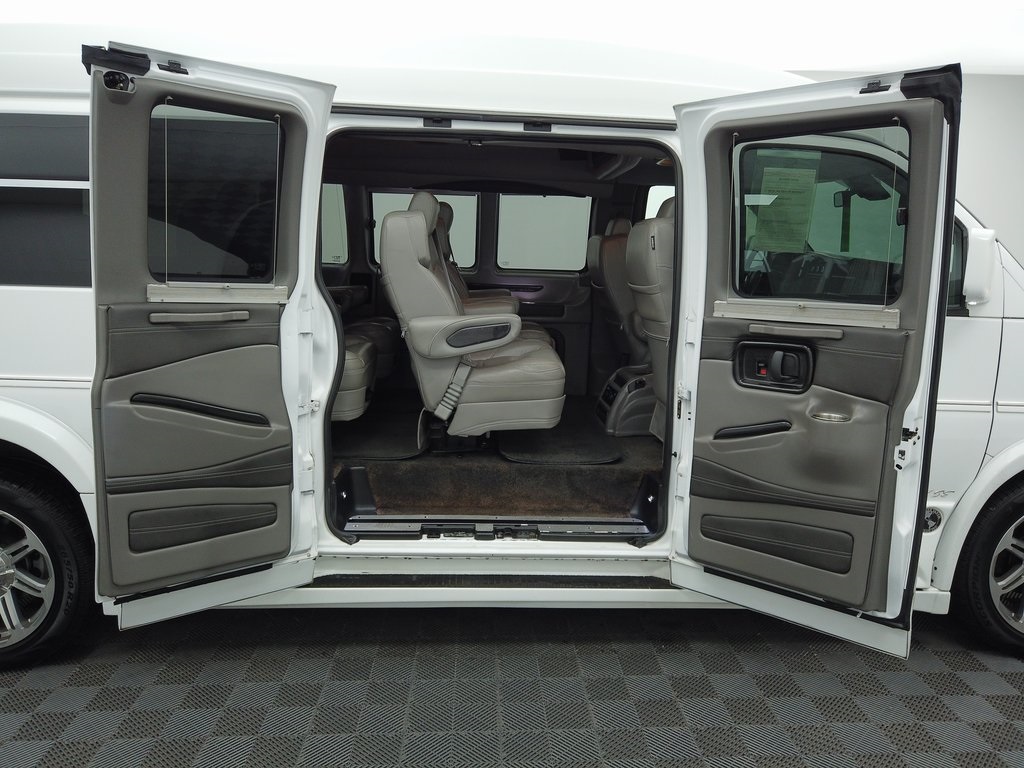 2020 Gmc Savana photo 37