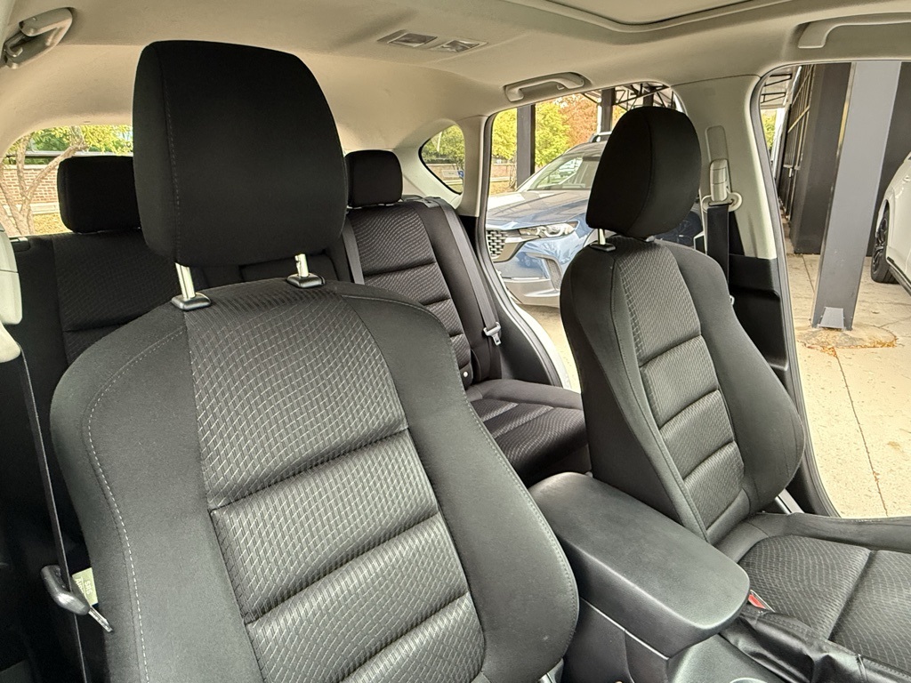 2014 Mazda CX-5 Touring photo 2