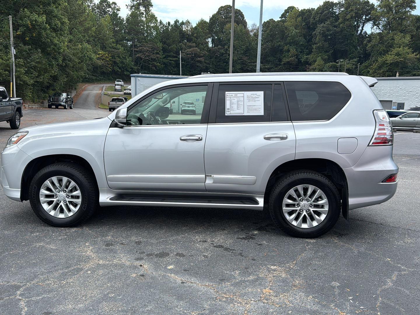 2018 Lexus GX 460 Premium photo 3