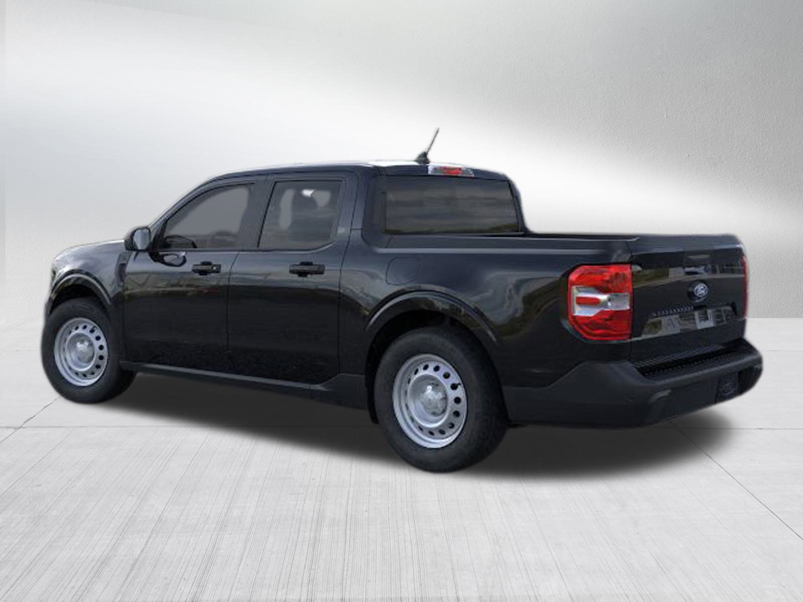 2025 Ford Maverick XL photo 4
