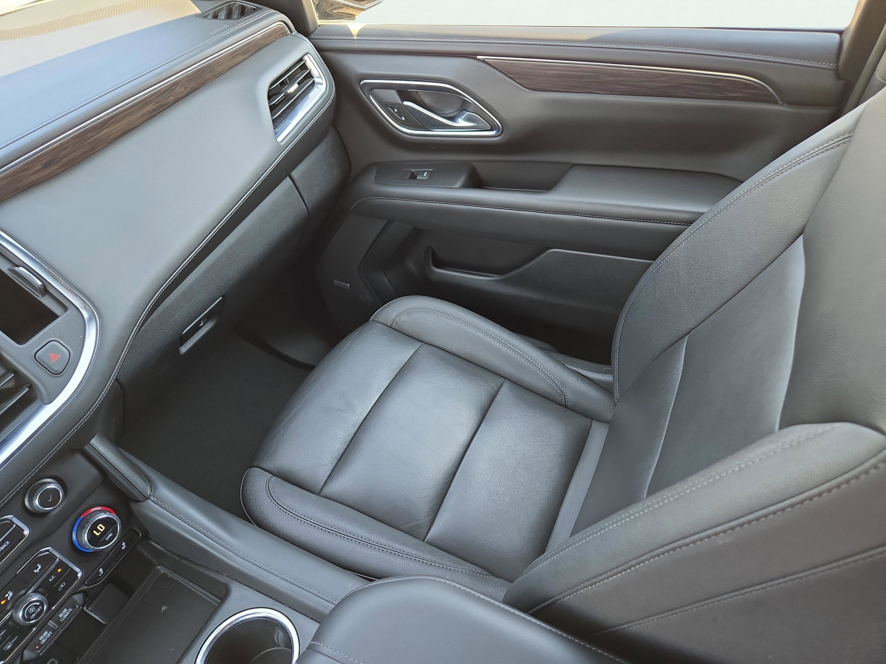 2023 Chevrolet Tahoe LT photo 18