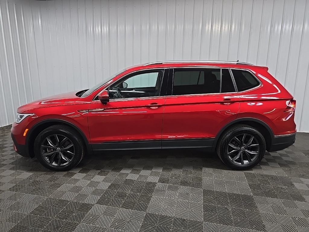 2022 Volkswagen Tiguan SE photo 5