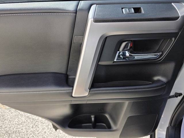 2024 Toyota 4Runner SR5 Premium photo 11