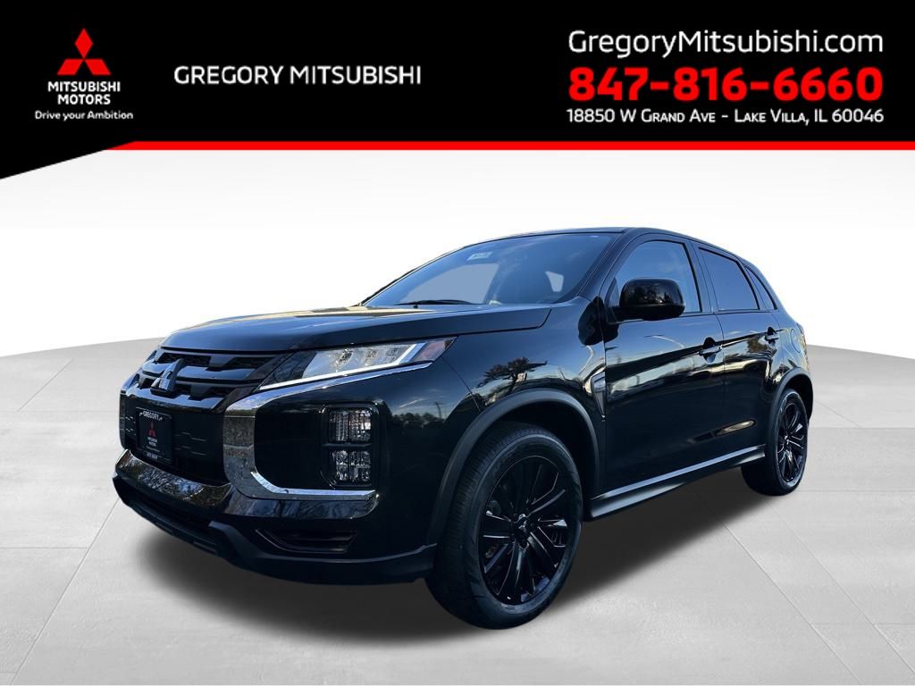 2025 Mitsubishi Outlander Sport LE's photo