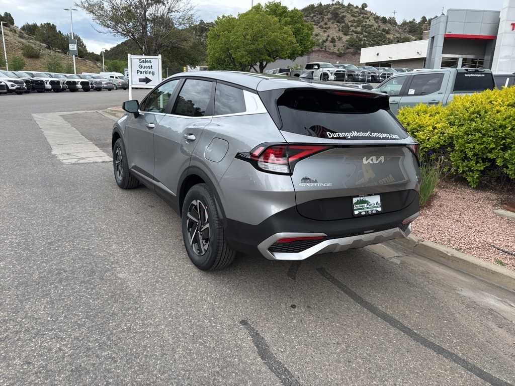 2025 Kia Sportage Hybrid LX photo 4
