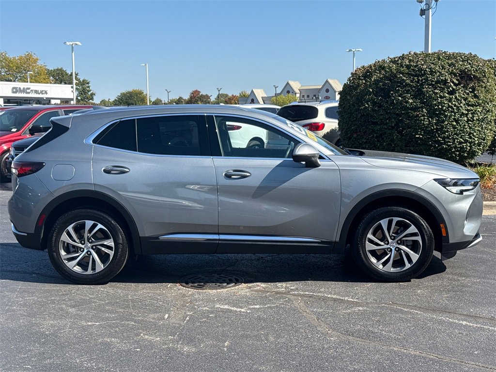 2023 Buick Envision Essence photo 8