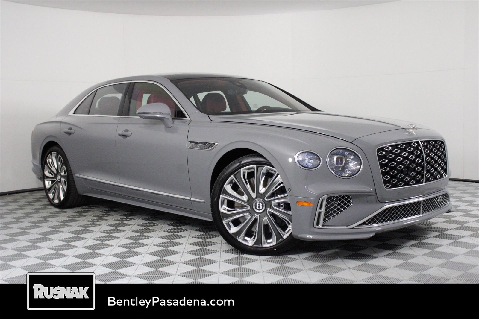 2025 Bentley Flying Spur
