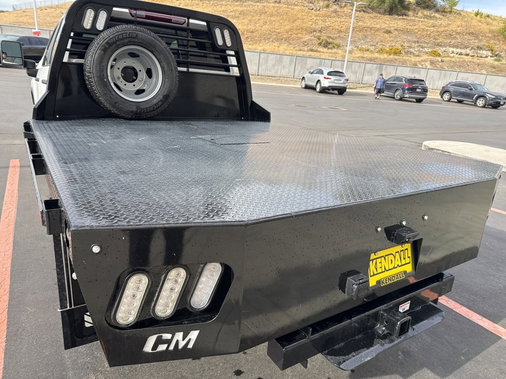 2025 Chevrolet Silverado 3500HD Work Truck photo 4