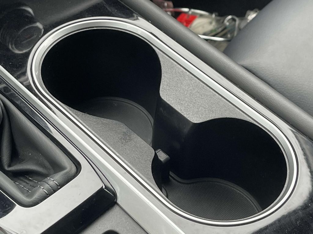 2024 Nissan Altima 2.5 SR photo 18