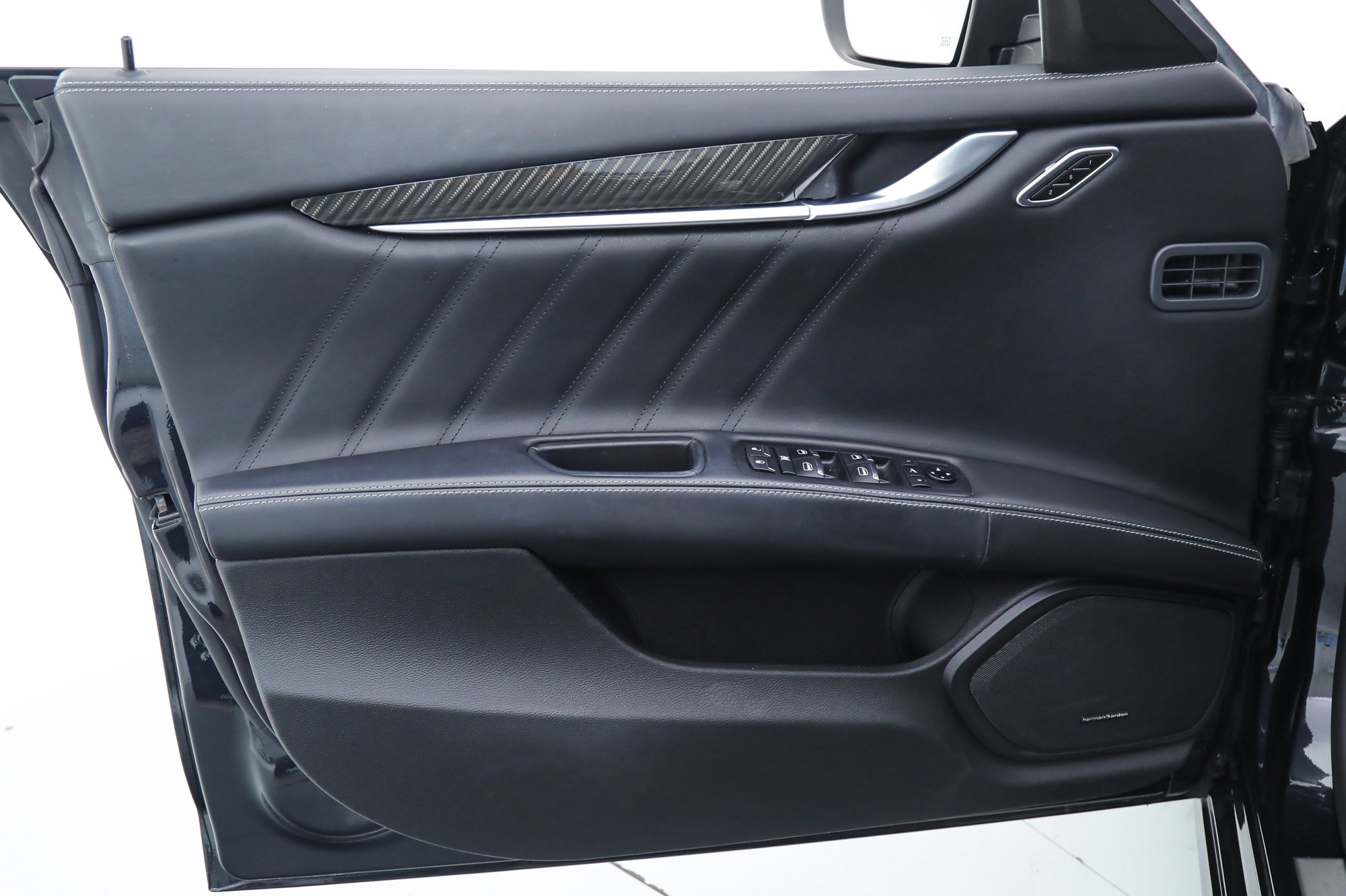 2022 Maserati Ghibli Modena Q4 photo 20