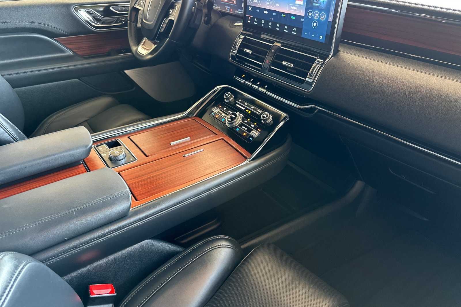 2024 Lincoln Navigator Reserve photo 14