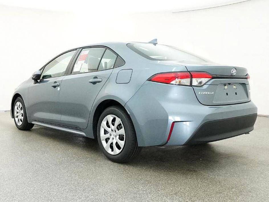 2025 Toyota Corolla LE photo 36