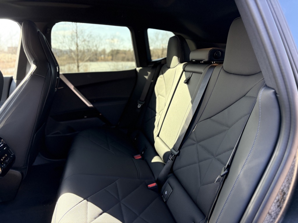 2025 Bmw iX photo 15